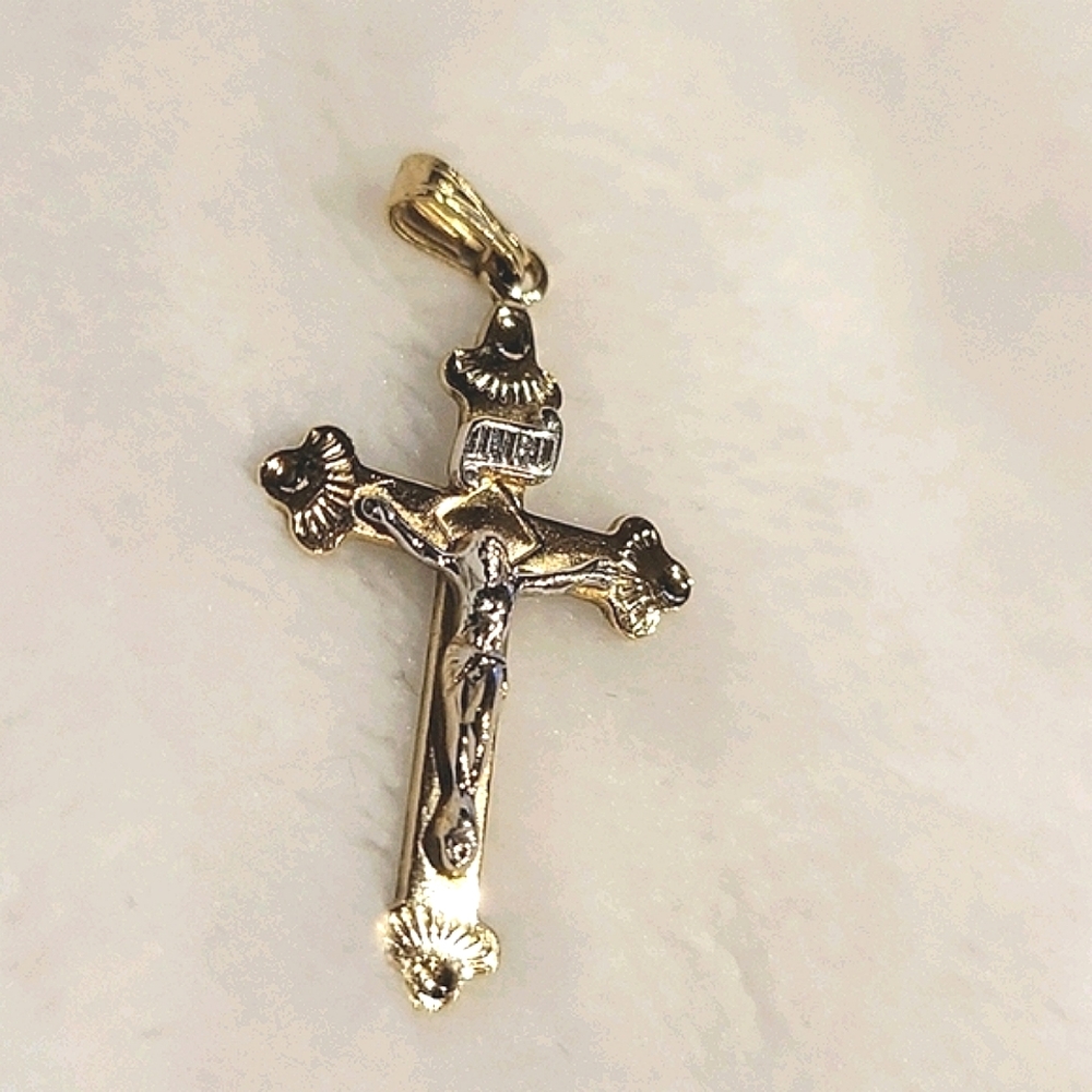 14 kt GF Princess Pride Creations Crucifix Pendant